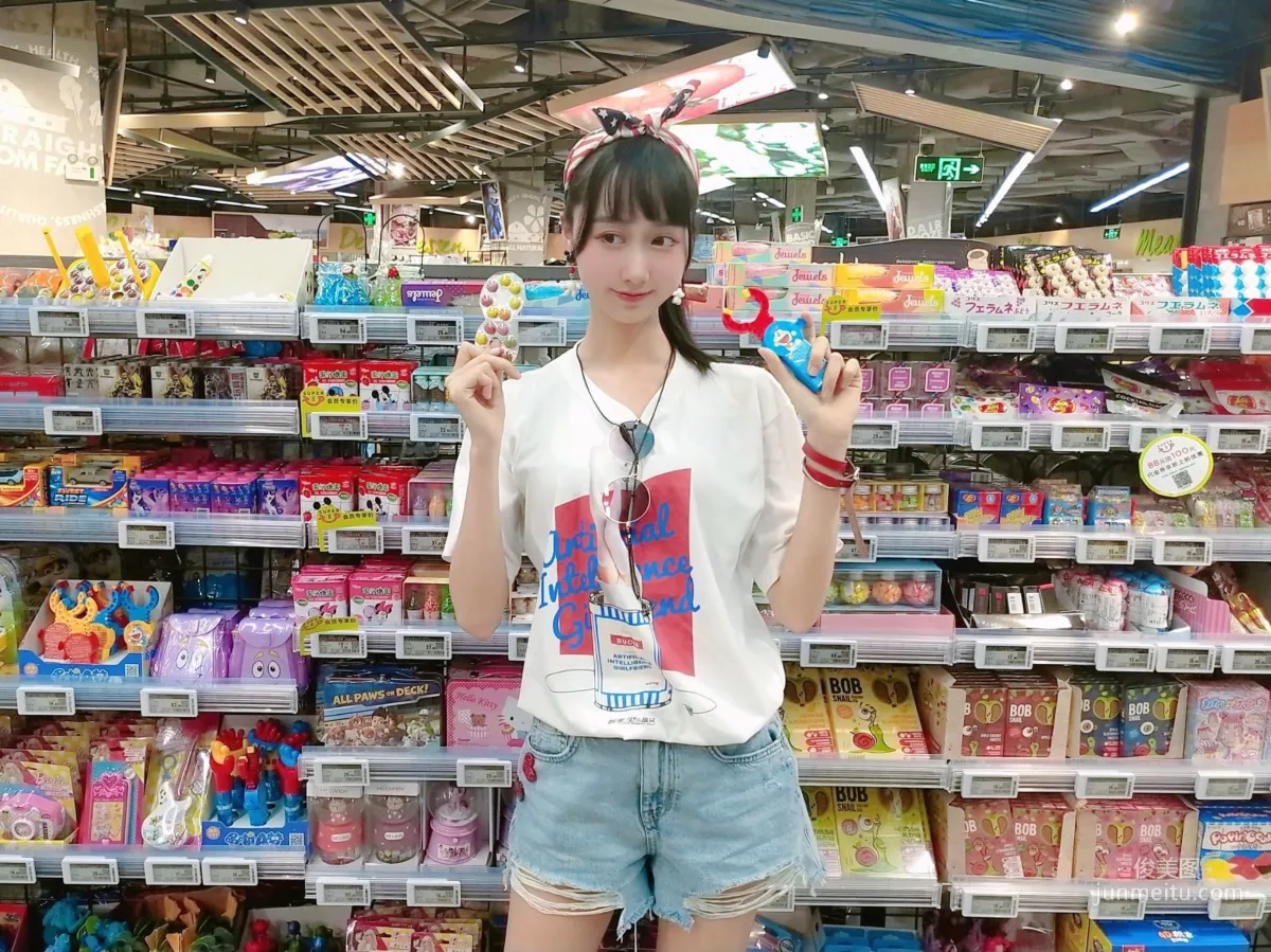 木綿綿OwO《智能型彼女T恤》 [COSER美女] 寫真集 18