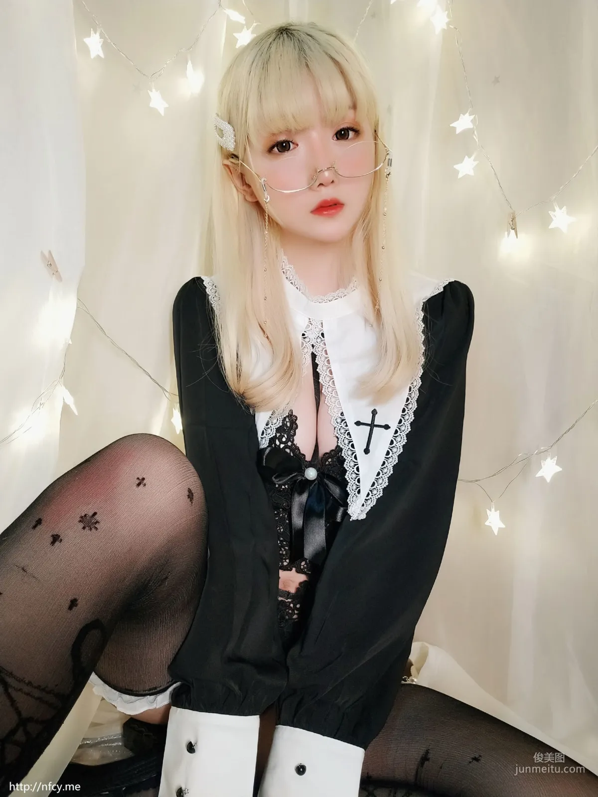 星之遲遲《聖光修女包》 [福利COSPLAY] 寫真集 12