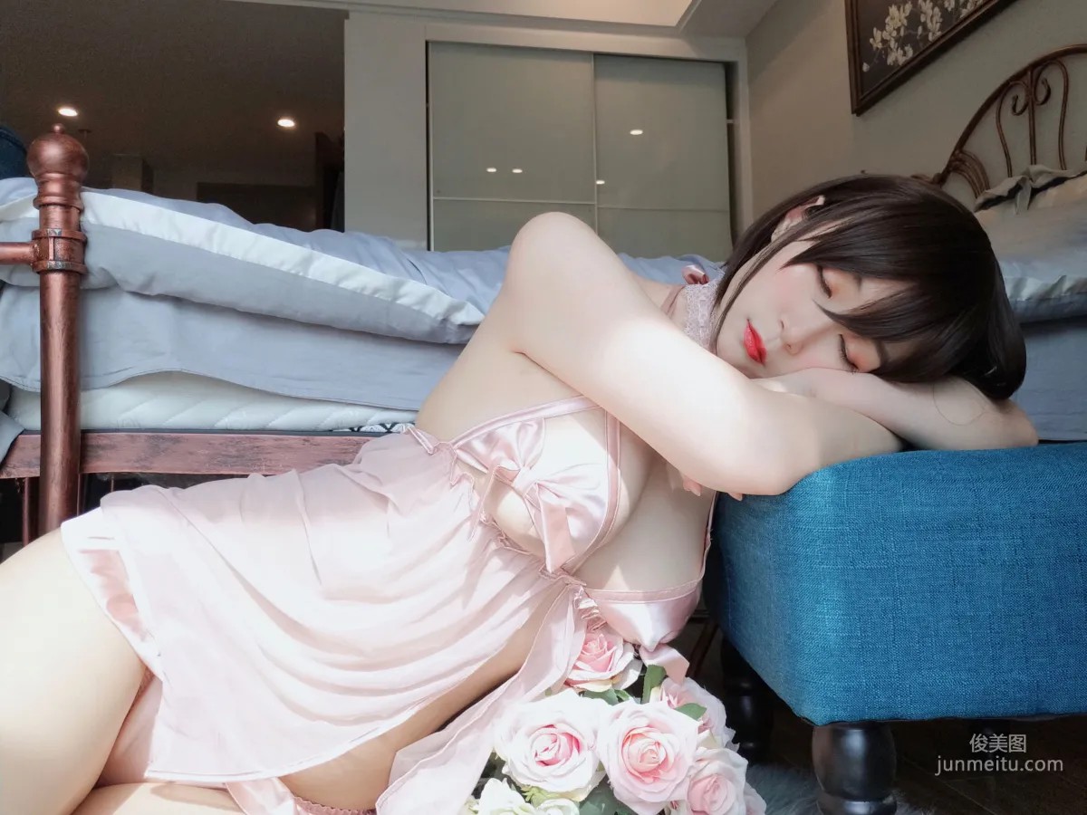 COSER白銀81《粉色睡衣》 [COSPLAY少女] 寫真集 34