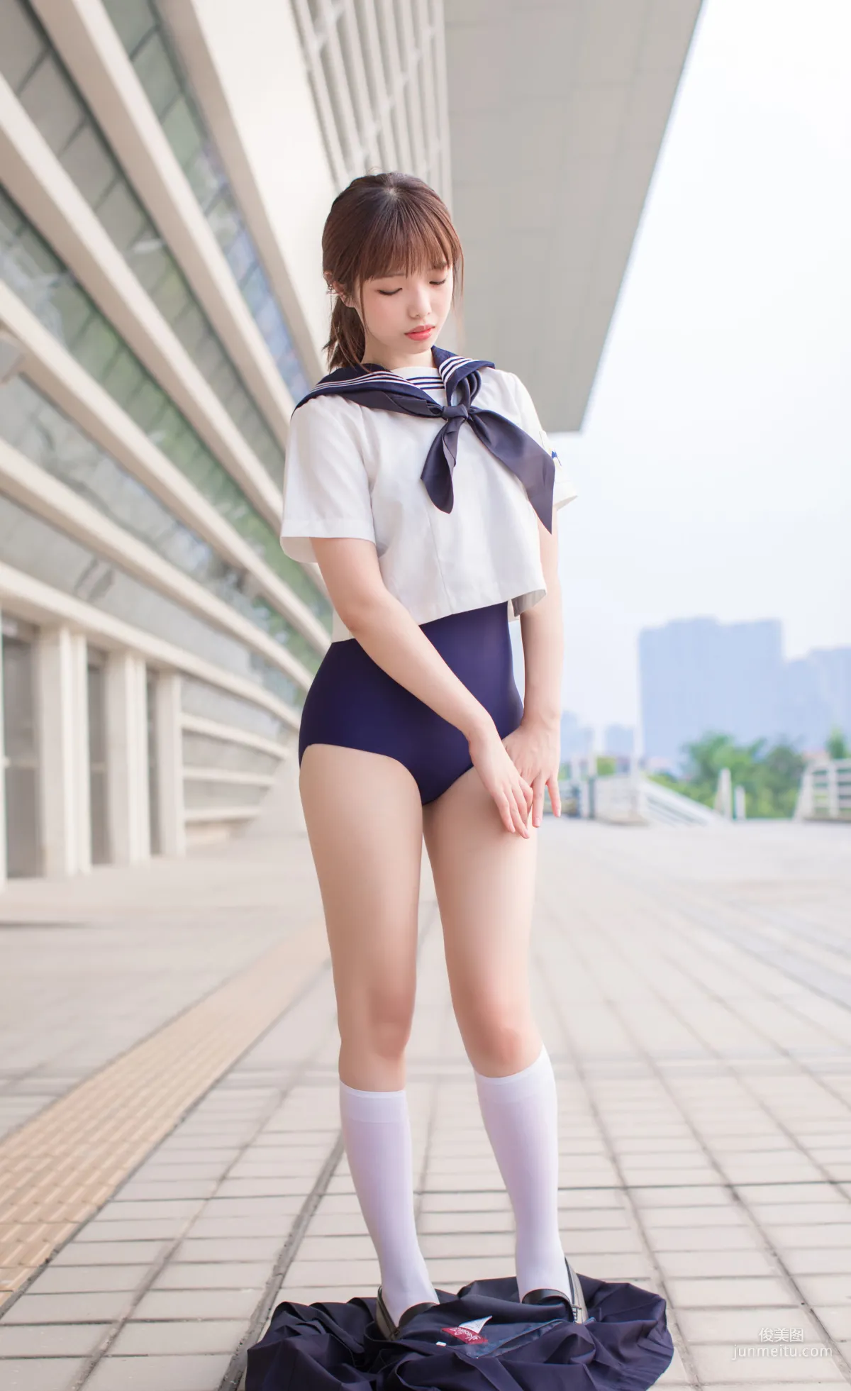 COSER雯妹《JK+白絲+死庫水》 [COSPLAY福利] 寫真集 14
