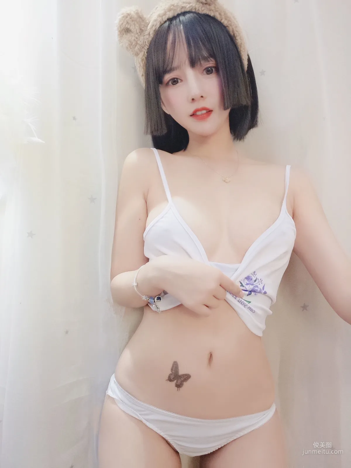 COSER米線線sama《小可愛熊妹》 [COSPLAY少女] 寫真集 1