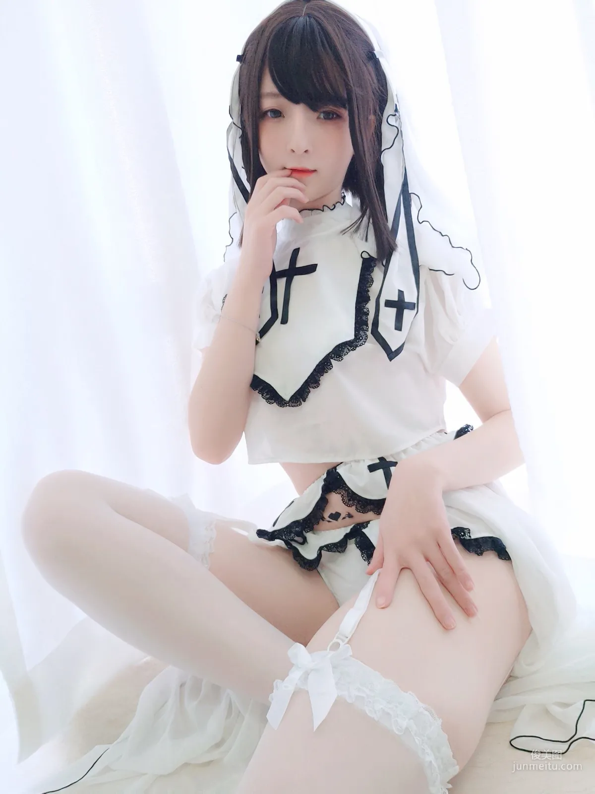 一小央澤《白修女》 [COSPLAY福利] 寫真集 26