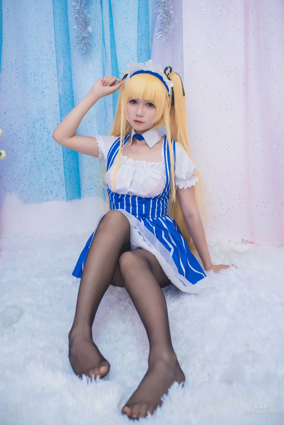 白金Saki《女仆》[COSPLAY福利] 写真集13
