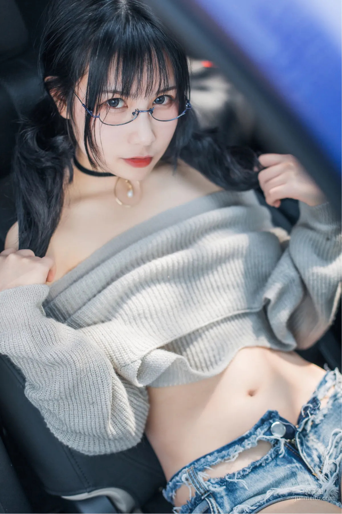 逐月su《車内篇》 [COSPLAY美少女] 寫真集 28