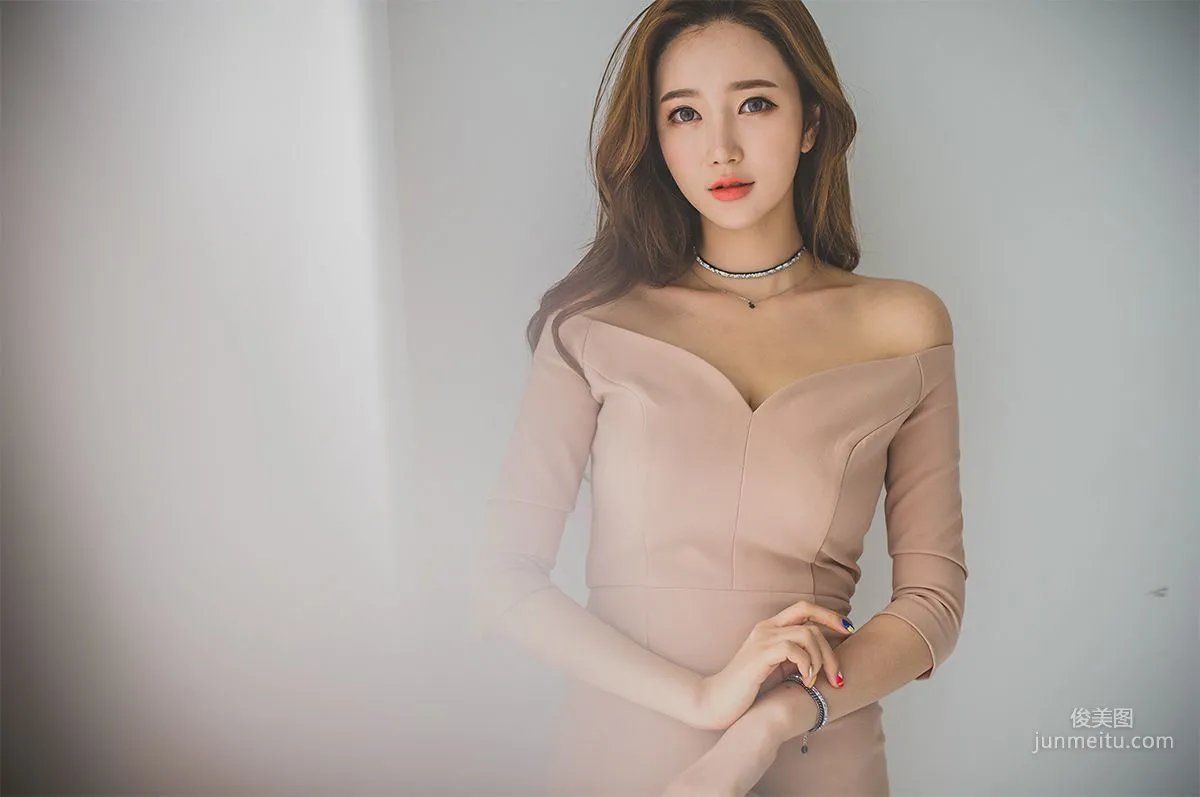 李妍靜《絕美氣質女神5》韓國美女寫真集 57