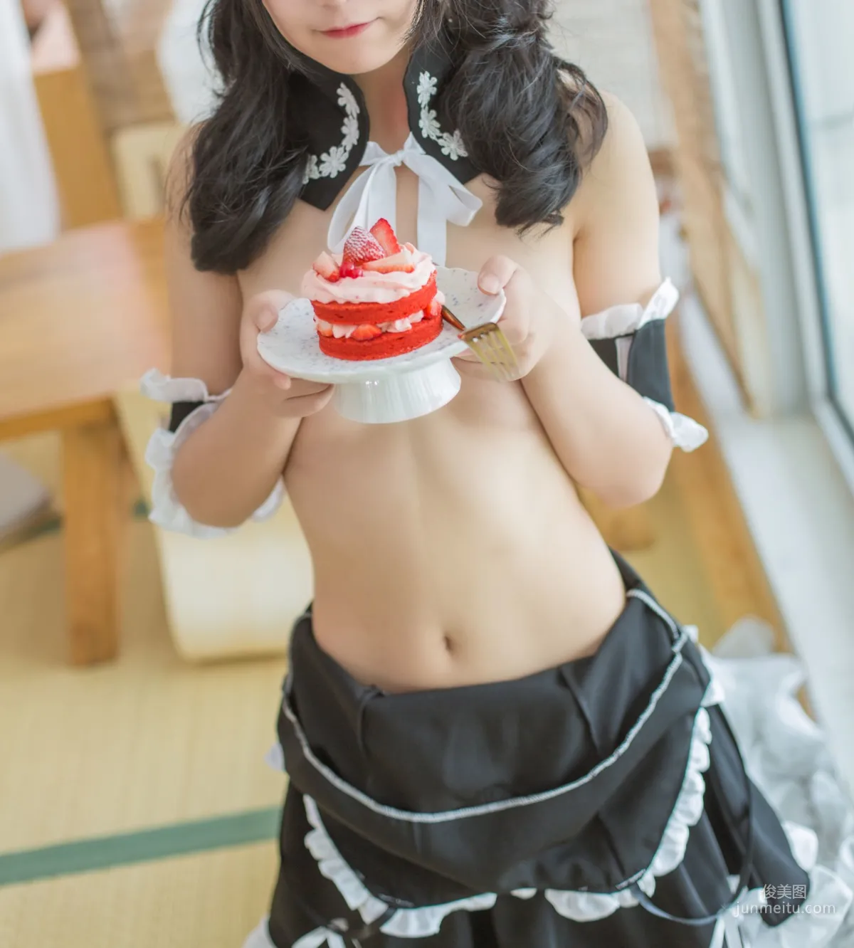 逐月su《女仆》 [COSPLAY美少女] 写真集38