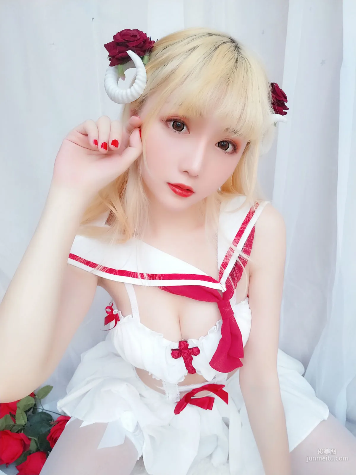 星之遲遲 《玫瑰月光包》 [福利COSPLAY] 寫真集 64
