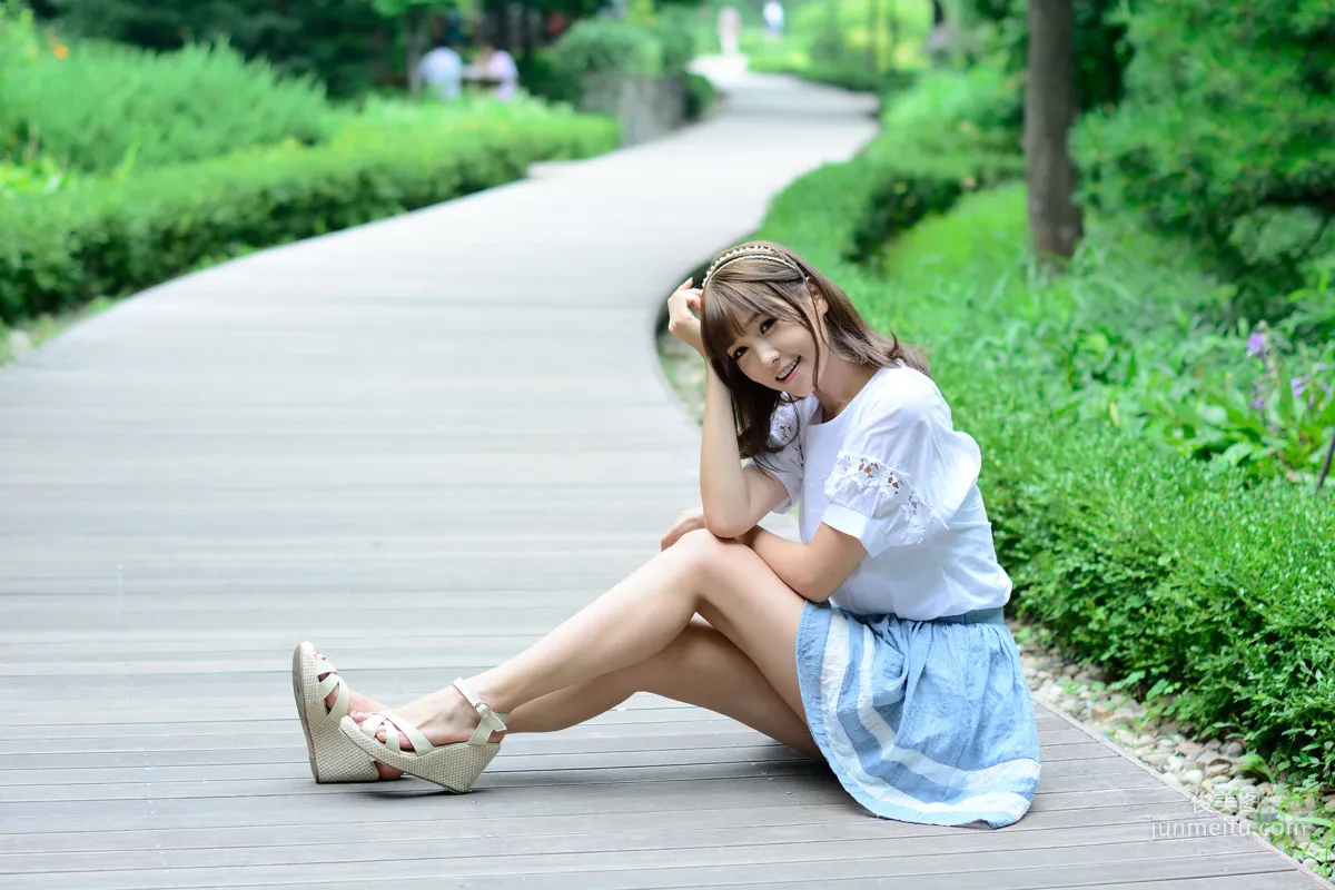 李恩慧《公園短裙外拍》 [韓國美女] 寫真集 39