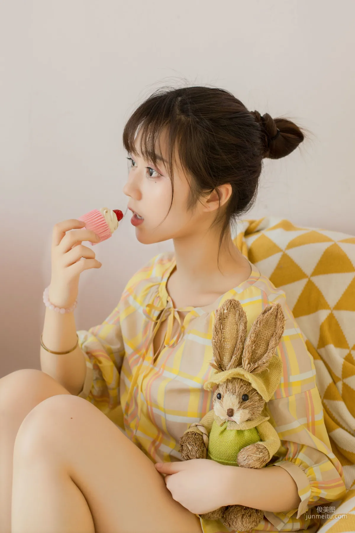 微博網紅福利姬鏡醬《不知夢 日常》 [COSPLAY美女] 寫真集 45