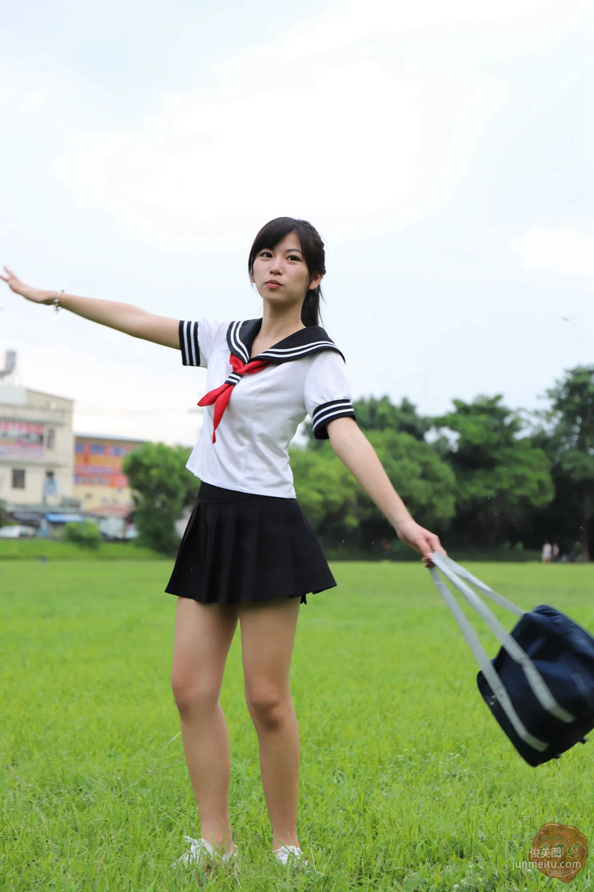 制服の女生 林溫蒂 [台灣正妹] 寫真集 34