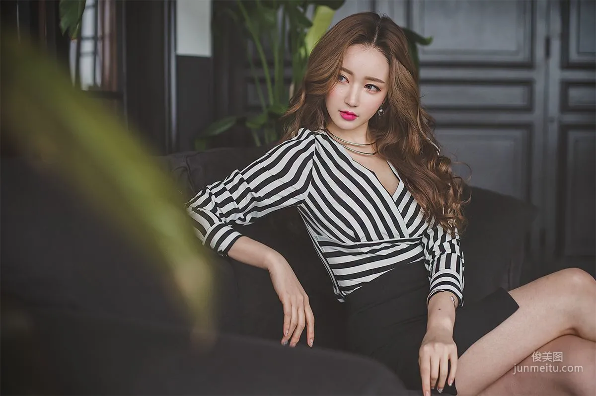 李妍靜《絕美氣質女神5》韓國美女寫真集 7