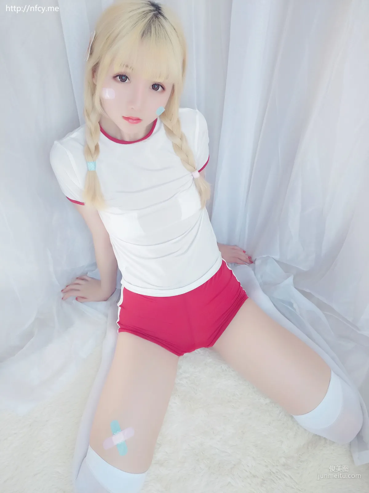 星之遲遲 《弱氣學園包》 [福利COSPLAY] 寫真集 42