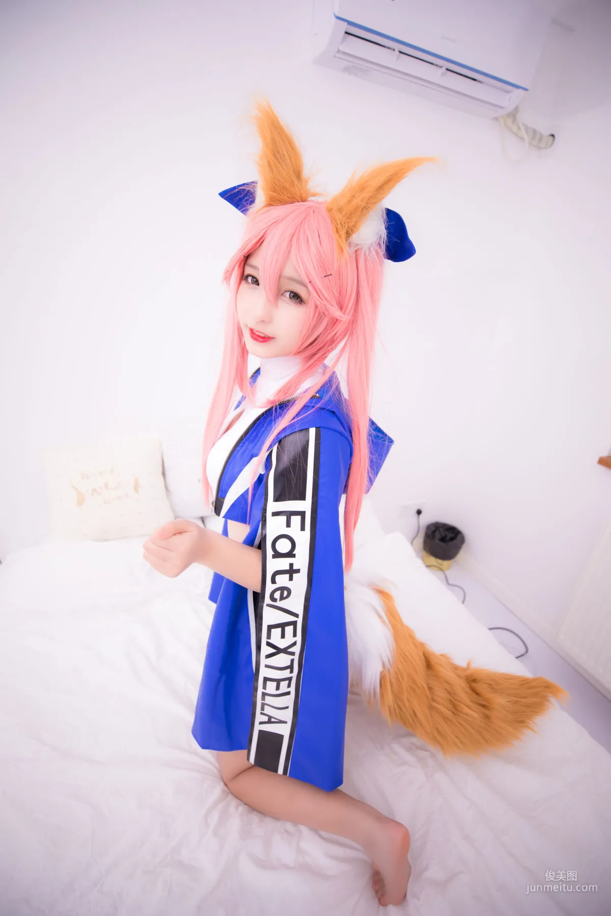 神楽坂真冬《目標はあなた、エンジン全開！！》 [蘿莉COSPLAY] 寫真集 126