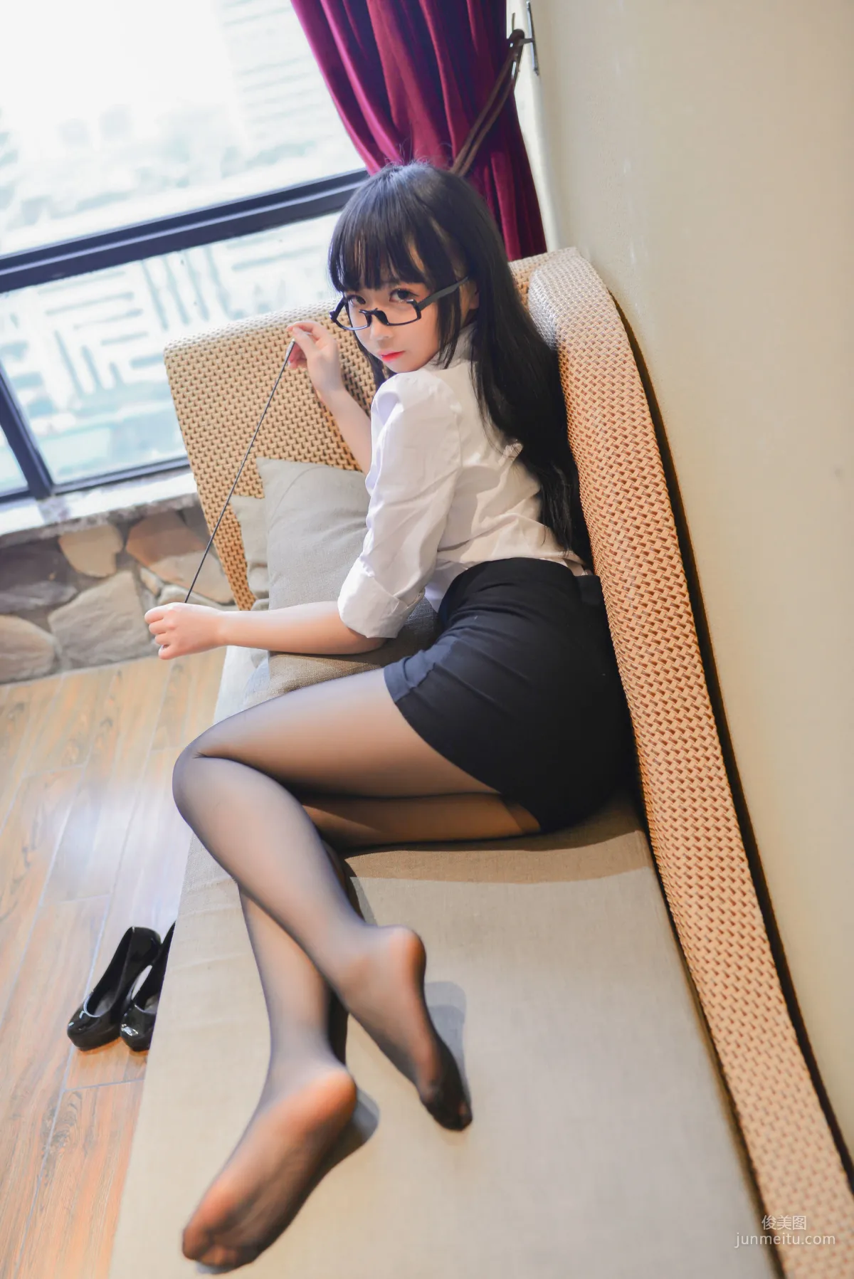 雪琪SAMA《教師黑絲》 [COSPLAY美女] 寫真集 13