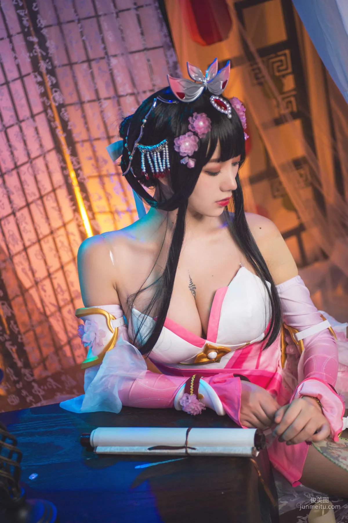 COSER洛麗塔大哥《小惡魔+甄姬+金蓮》 [COSPLAY美女] 寫真集 18