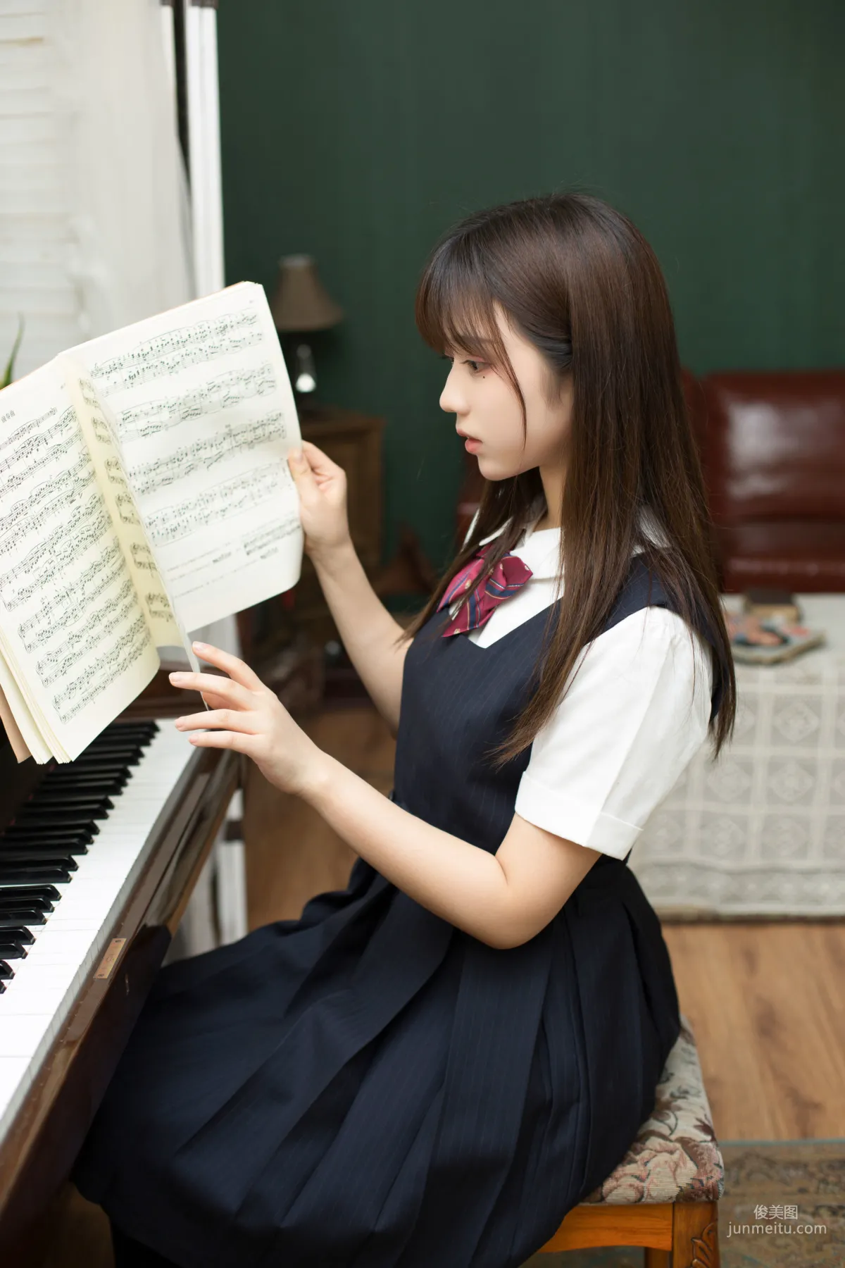 《文静学妹》 [喵糖映画] VOL.004 写真集3