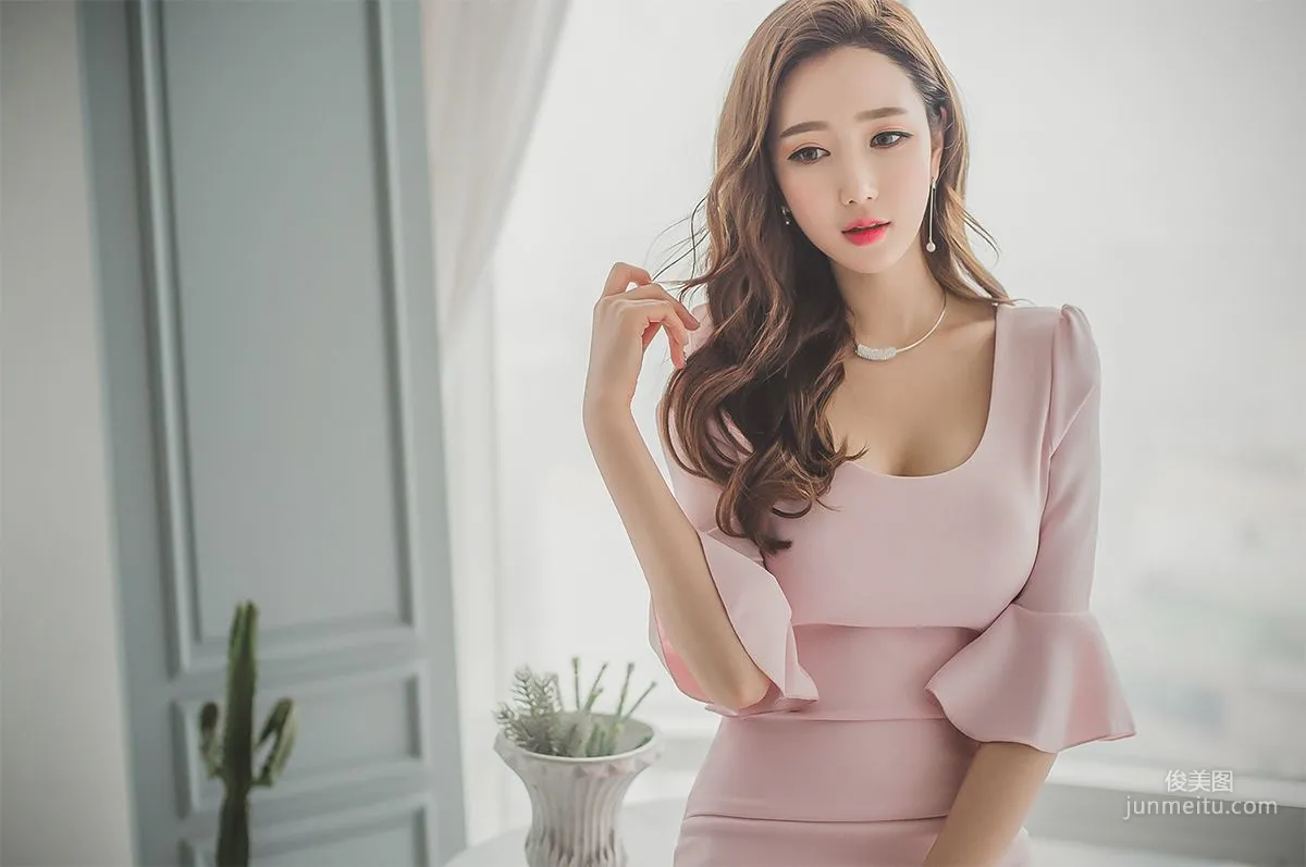 李妍靜《絕美氣質女神5》韓國美女寫真集 28