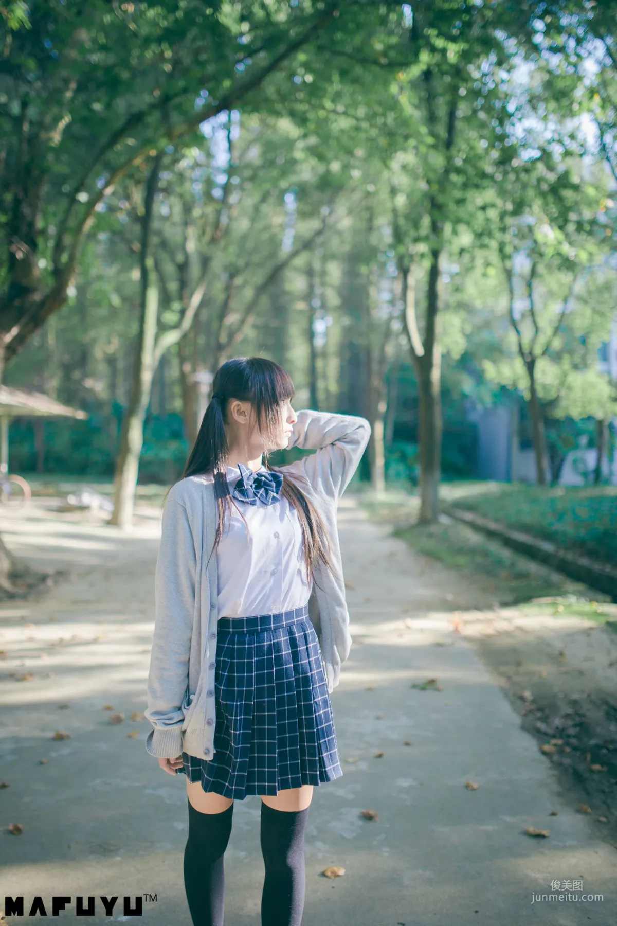 神楽坂真冬《陽光校服系列》 [COSPLAY美女] 寫真集 38