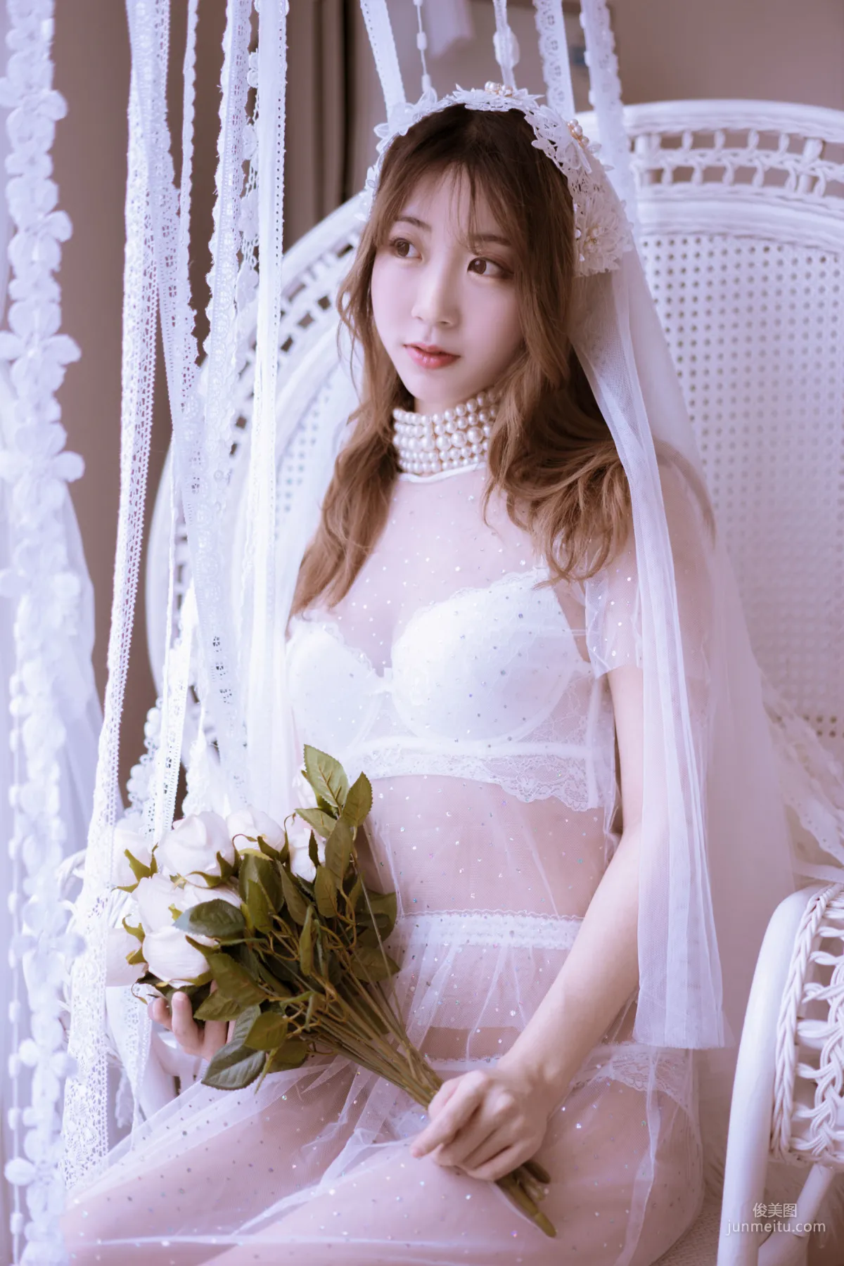 COSER黑川《年上彼女 婚紗+毛衣》 [COSPLAY少女] 寫真集 6