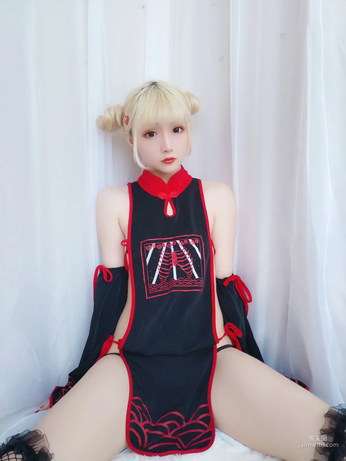 星之遲遲 《幼齒僵屍包》 [福利COSPLAY] 寫真集 40