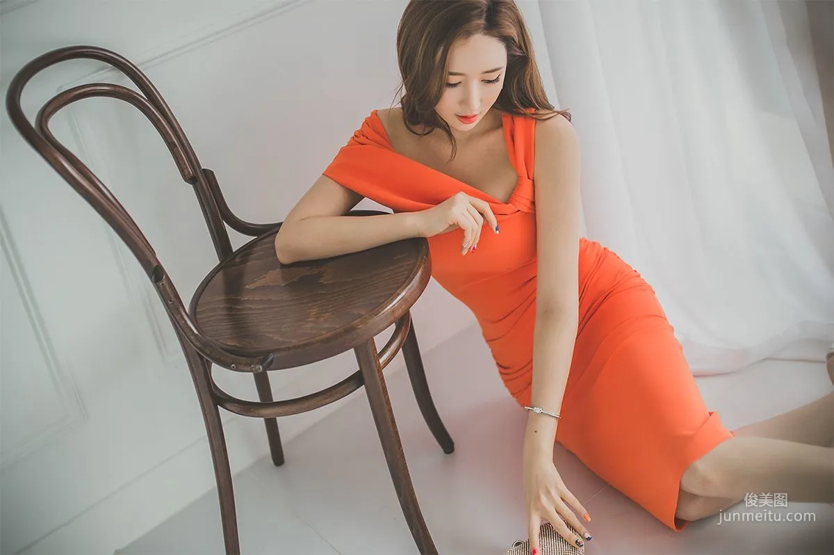 李妍靜《絕美氣質女神5》韓國美女寫真集 33