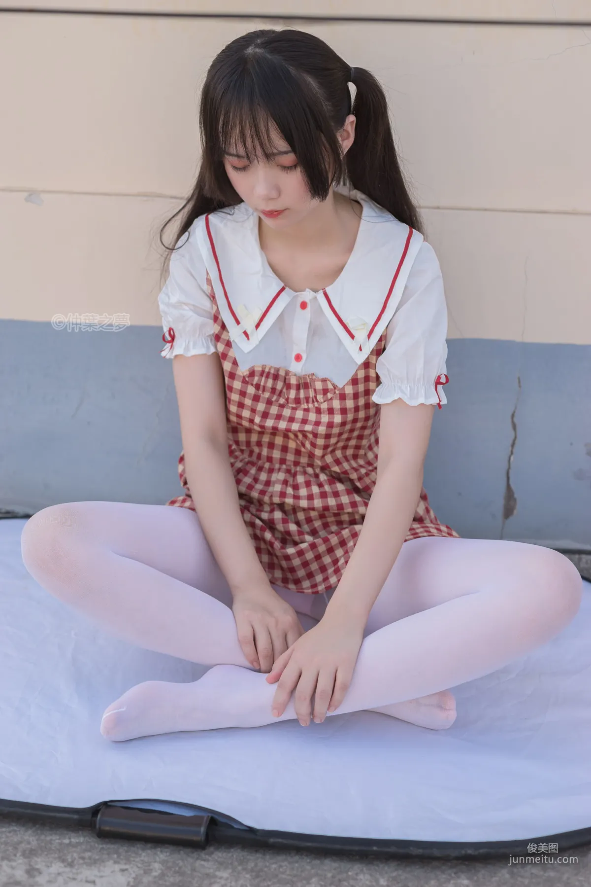 《白丝格子连衣裙》 [轻兰映画] SPL.009 写真集31