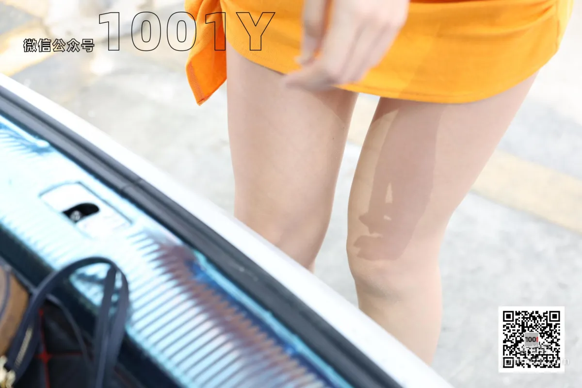 Lucy 《超市購物1》[一千零一夜IESS] 絲襪美腿寫真集 28