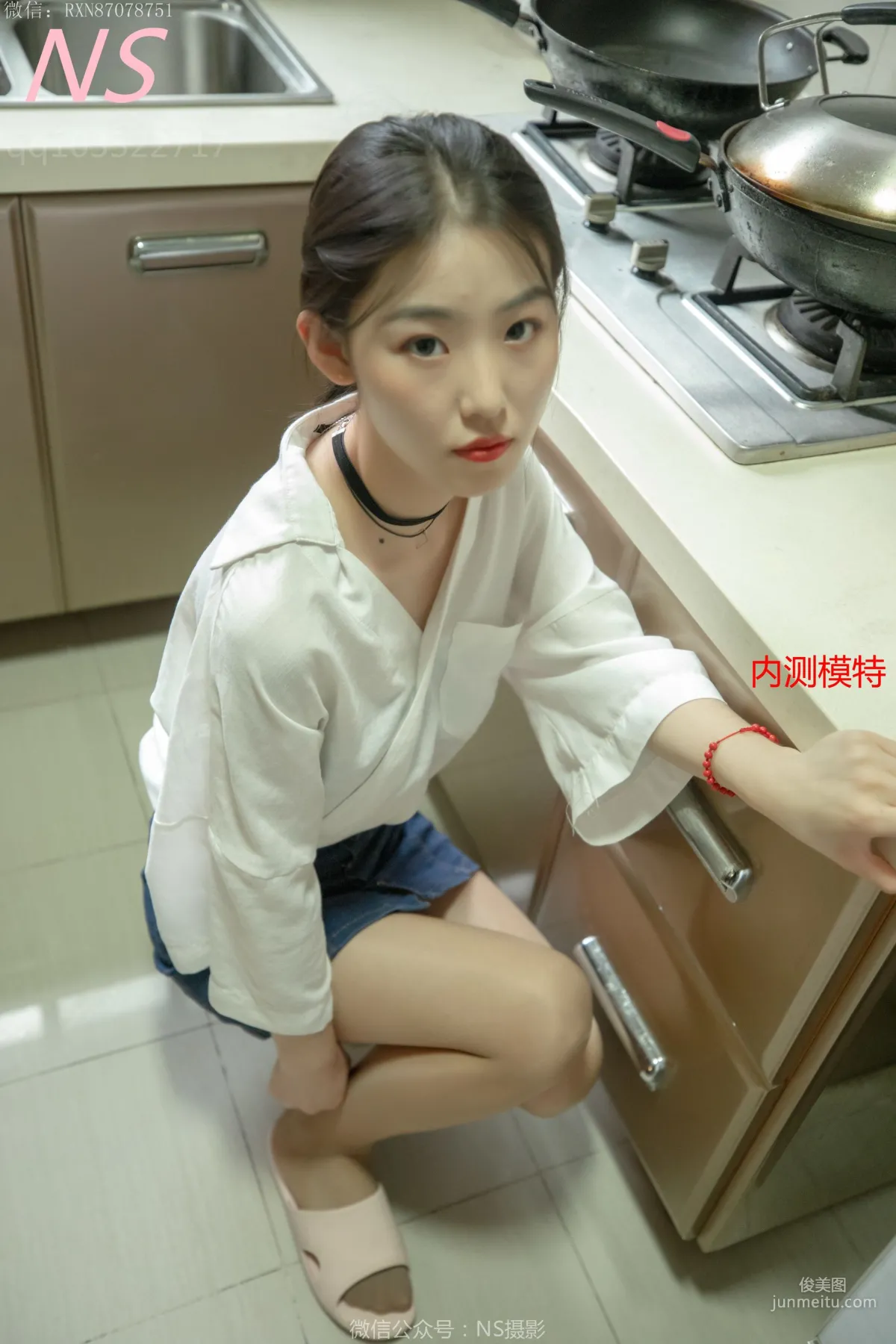 小狐狸《纯纯女孩居家肉丝》 [纳丝摄影] 写真集2