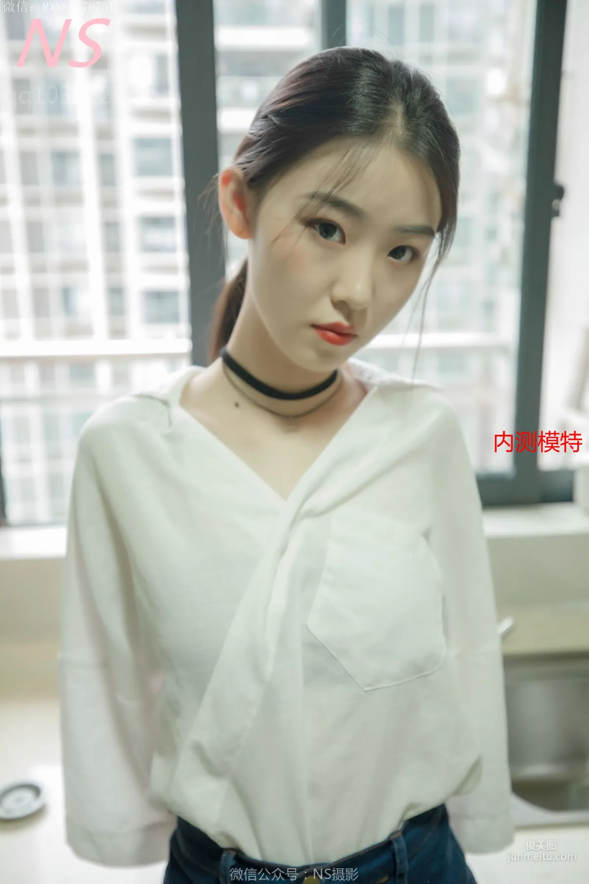 小狐狸《纯纯女孩居家肉丝》 [纳丝摄影] 写真集1