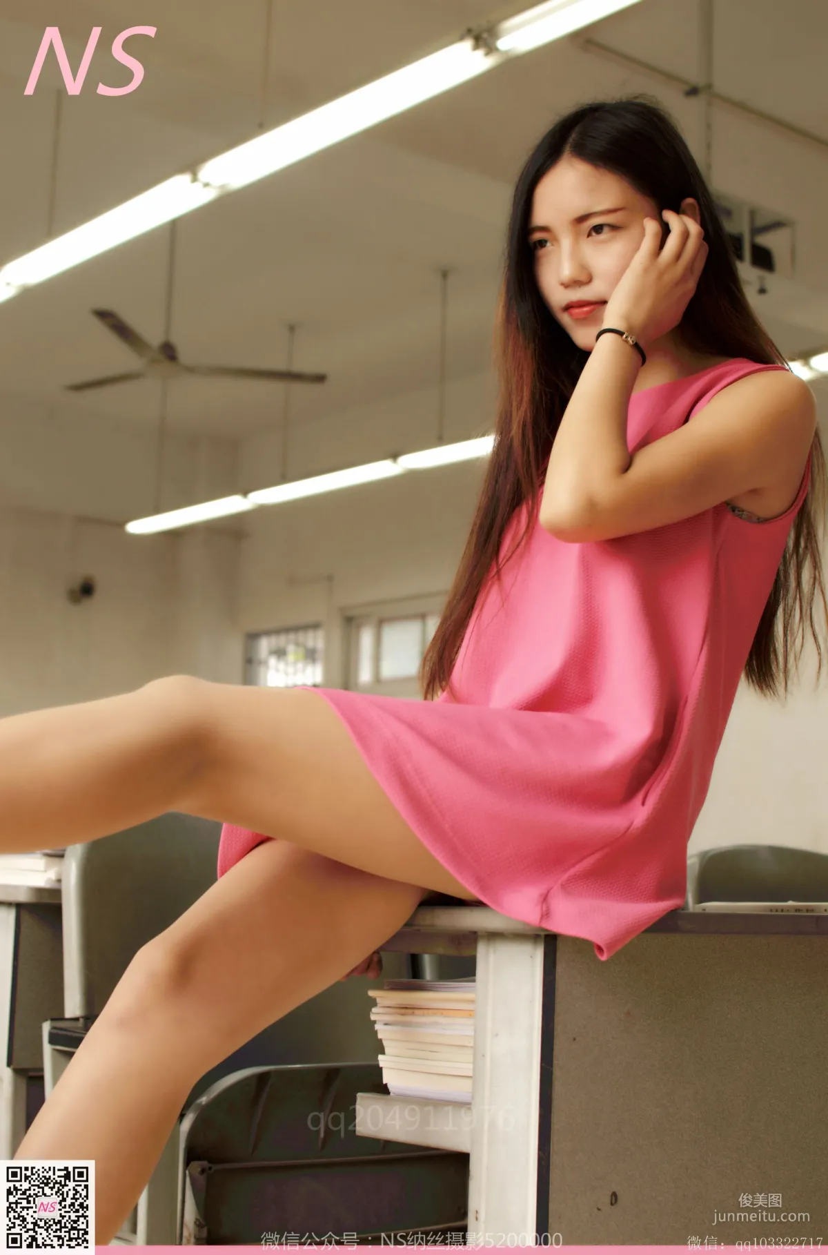 悠悠《肉丝红衣女孩》 [纳丝摄影] 写真集9