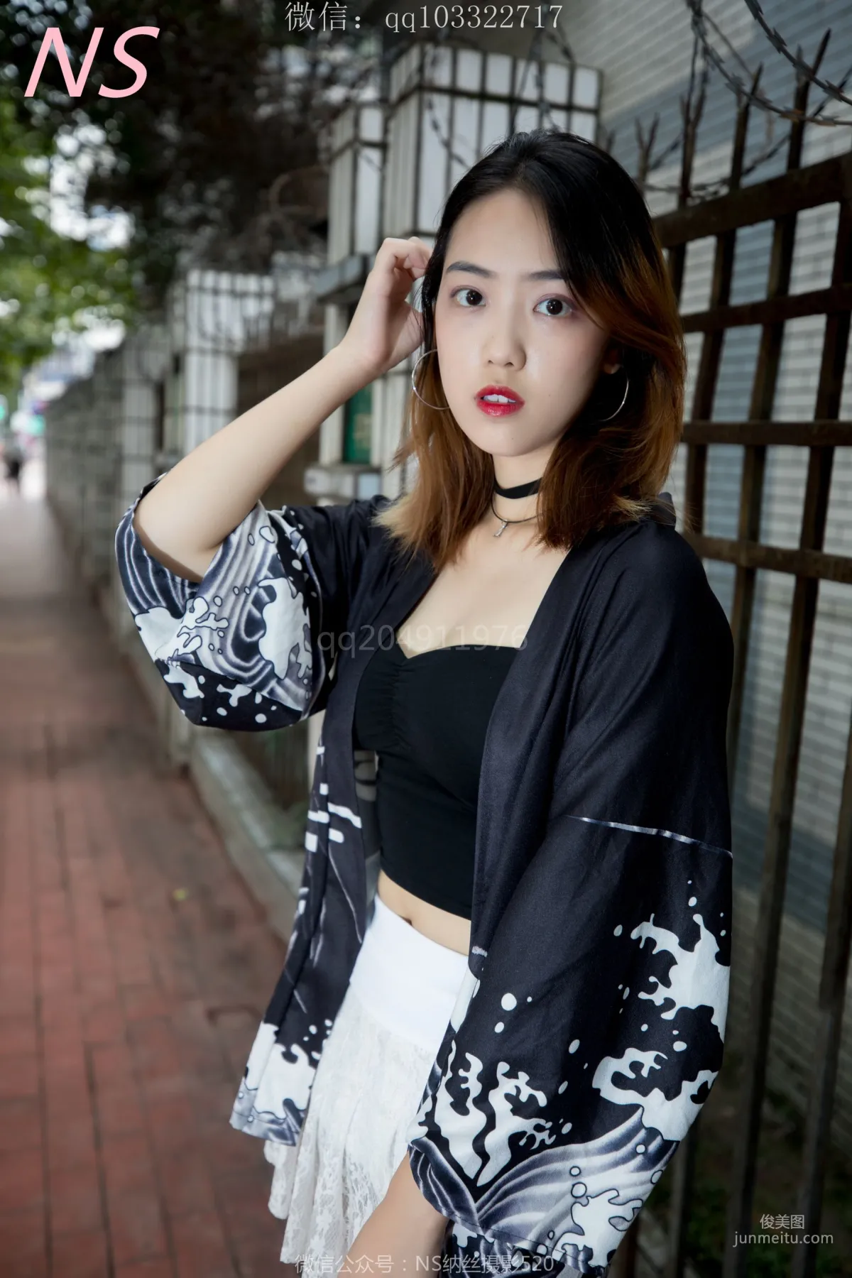 曼雯《肉色絲襪美腿三輪車之行》 [納絲攝影] 寫真集 1