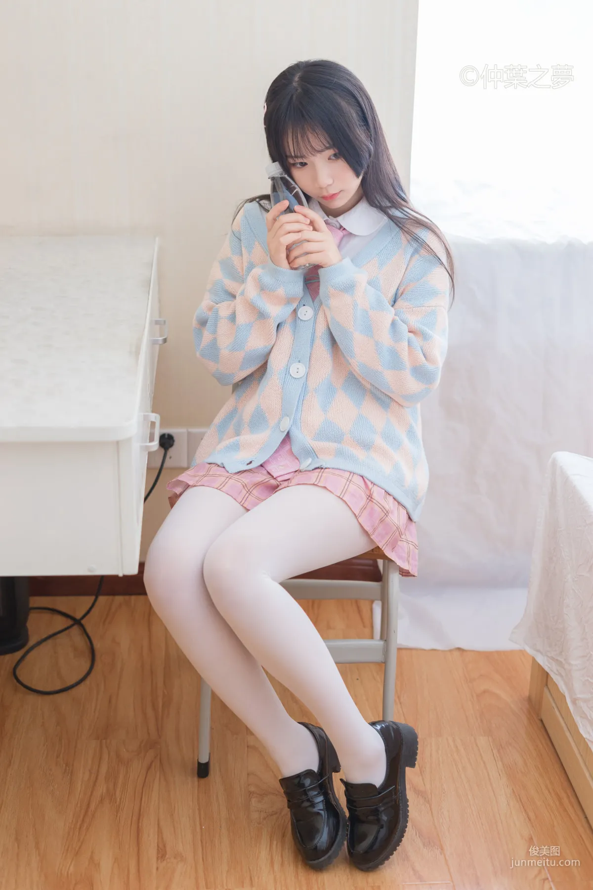 《日系白丝妹妹的性感》 [轻兰映画] Grand.002  写真集4