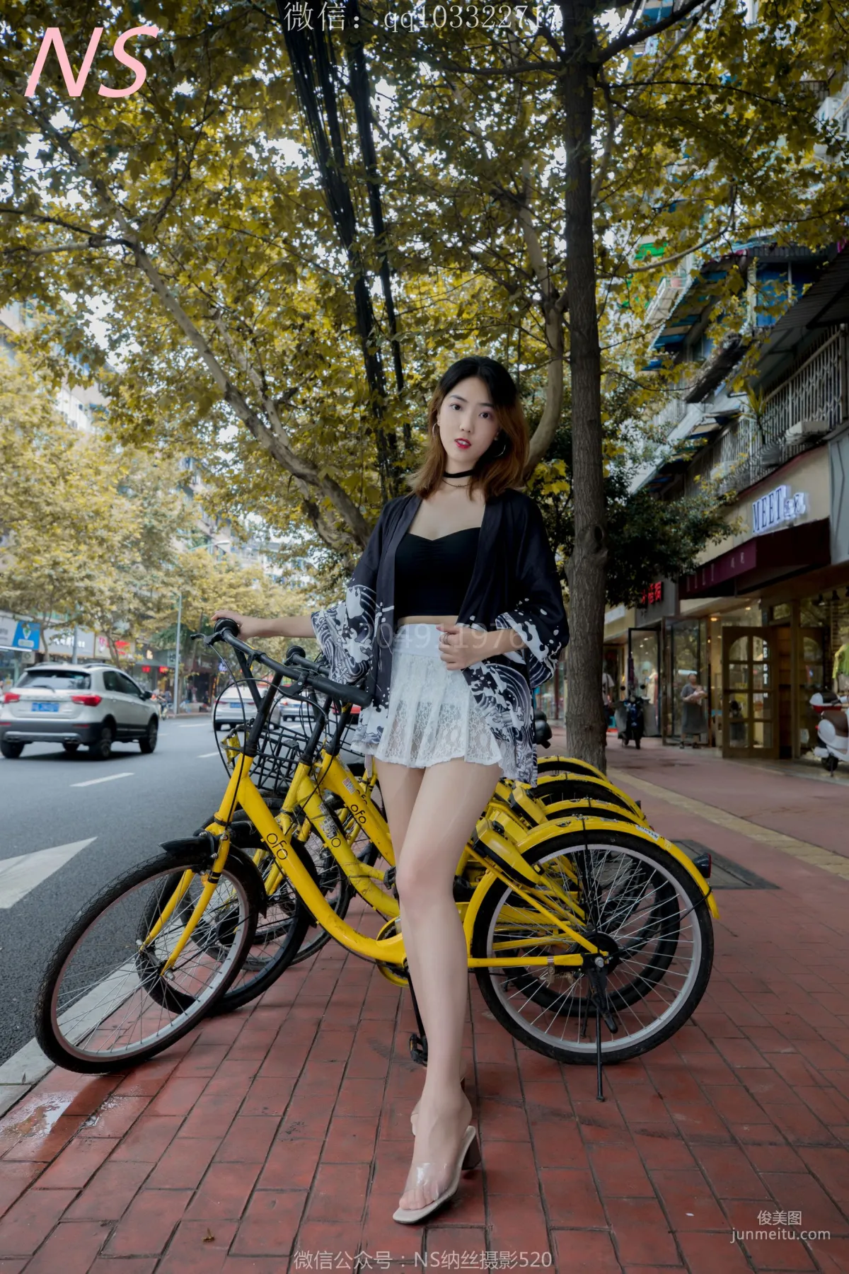 曼雯《肉色絲襪美腿三輪車之行》 [納絲攝影] 寫真集 21