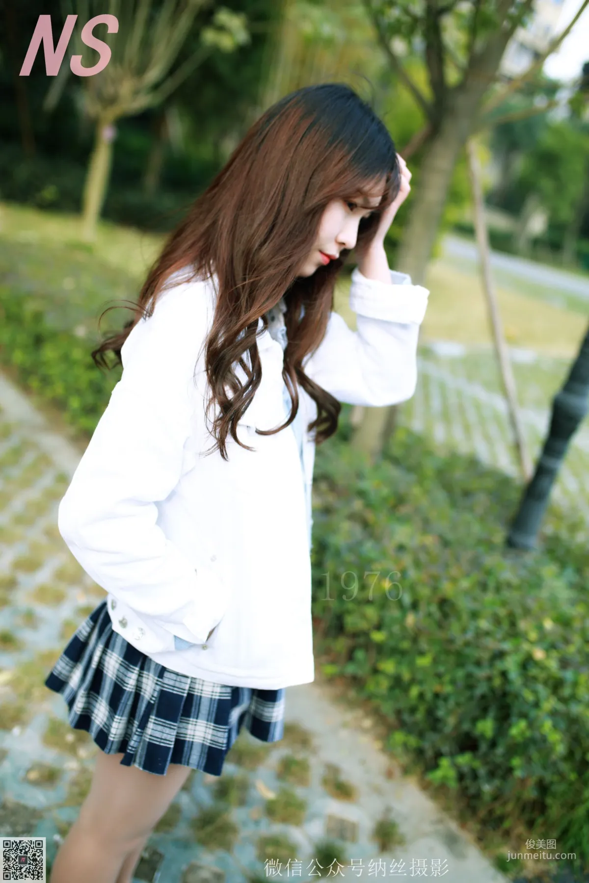 小山藥《絲襪運動鞋》 [納絲攝影] NO.104 寫真集 15