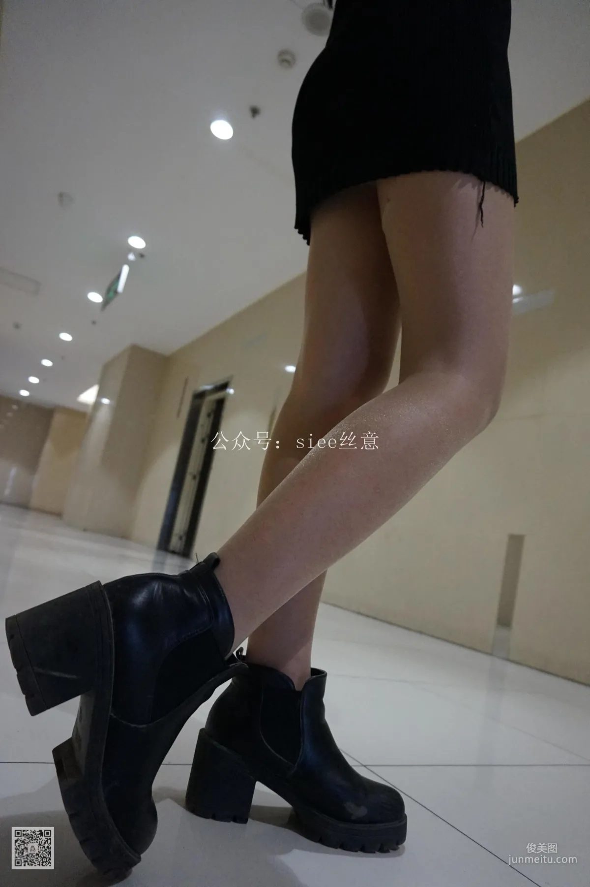 曦曦《黑色緊身裙配肉絲》 [絲意SIEE] No.025 寫真集 12