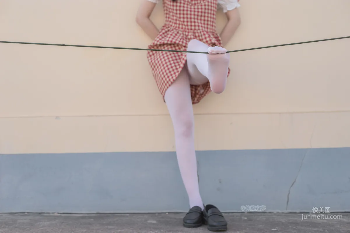 《白丝格子连衣裙》 [轻兰映画] SPL.009 写真集27