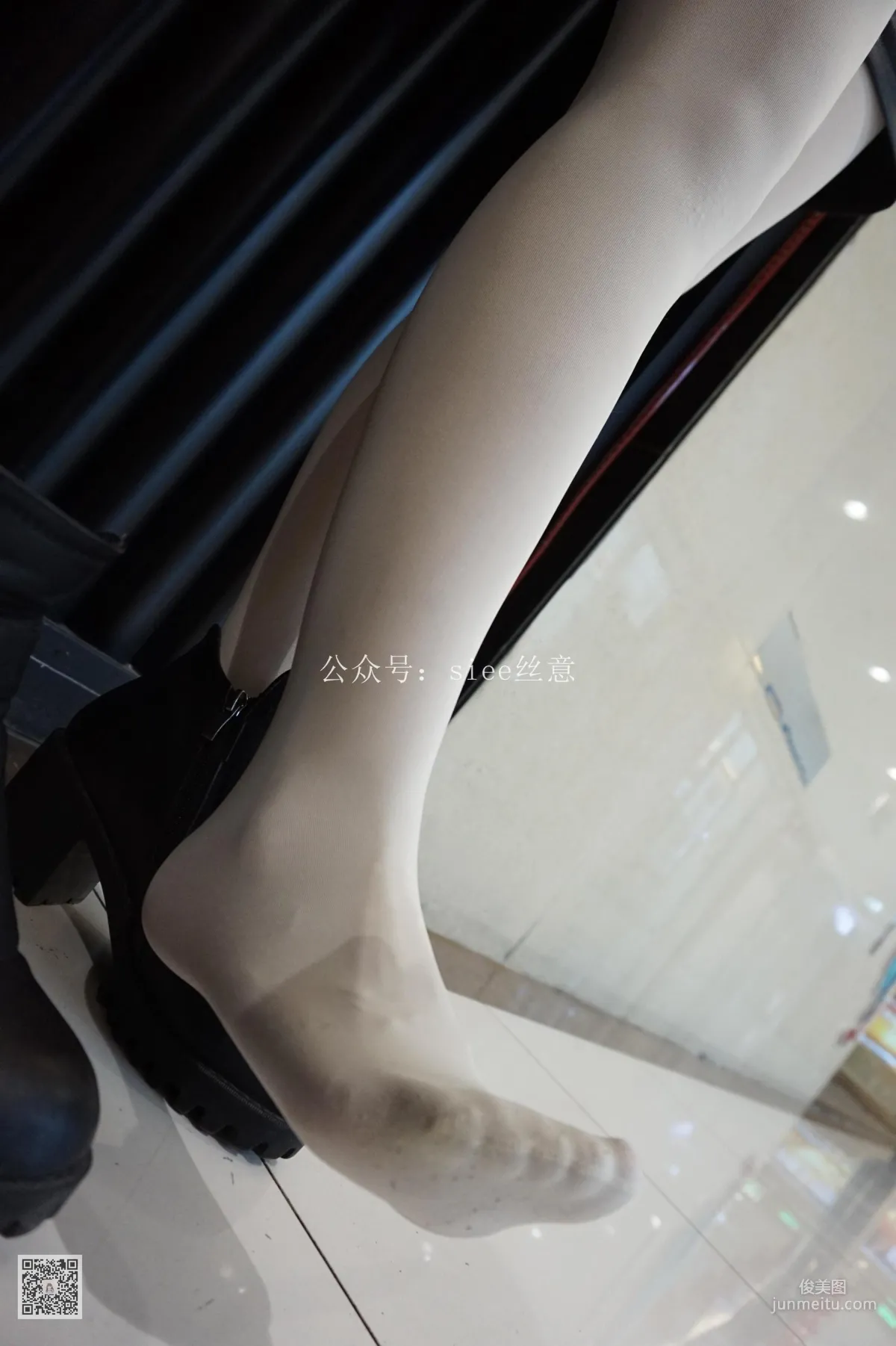 思思《冬日的白丝》 [丝意SIEE] No.023 写真集91