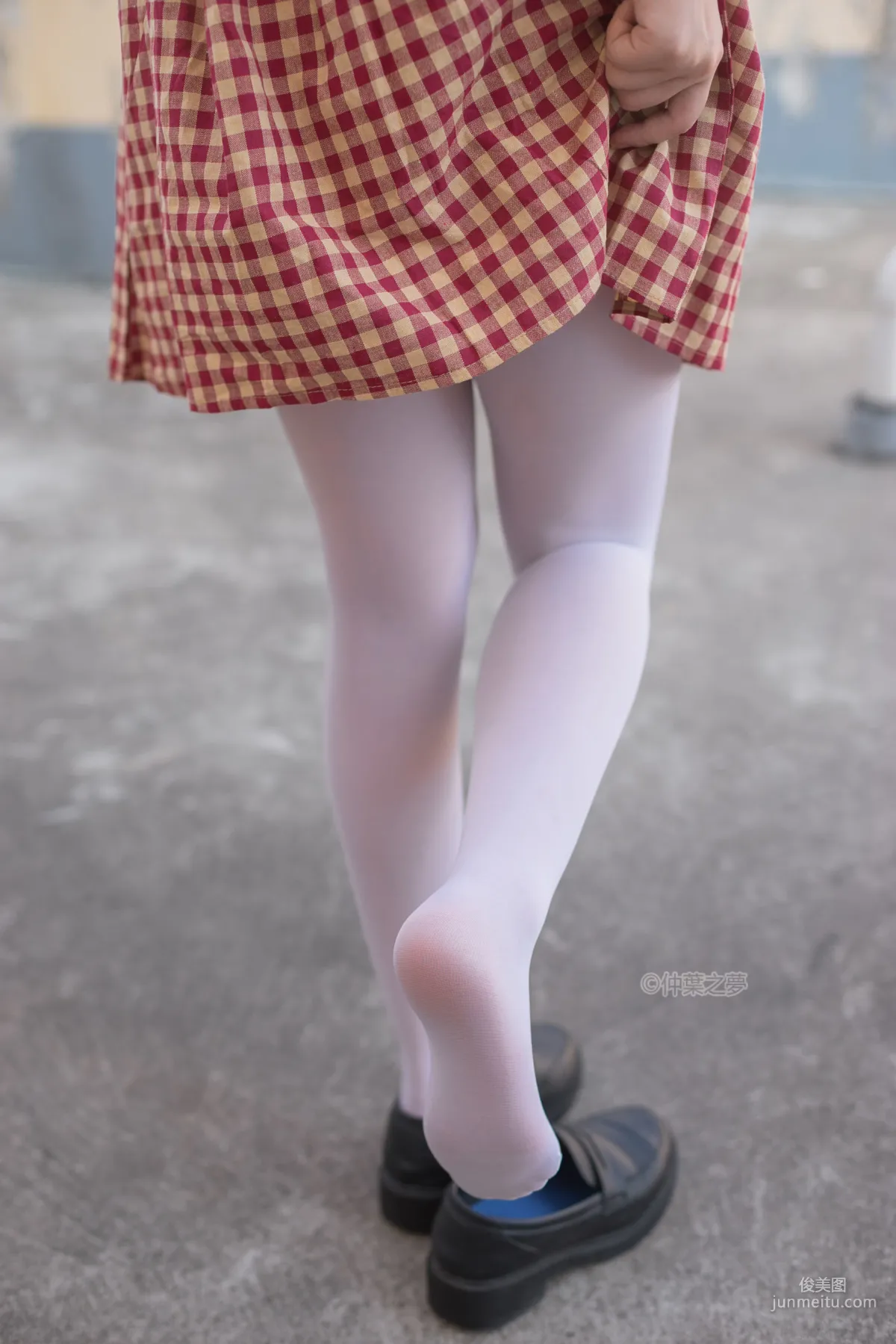 《白丝格子连衣裙》 [轻兰映画] SPL.009 写真集13