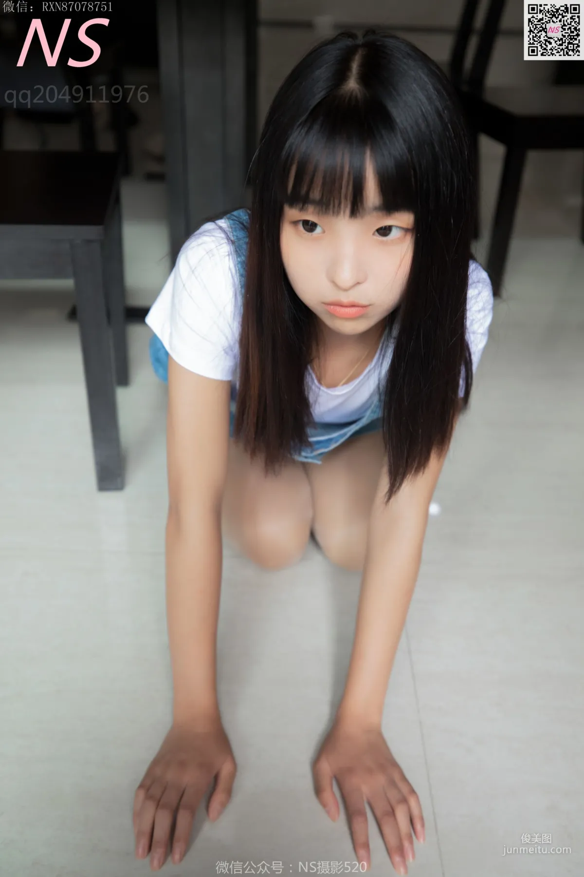 小西柚《嫩嫩的丝袜脚丫丫》 [纳丝摄影] 写真集4