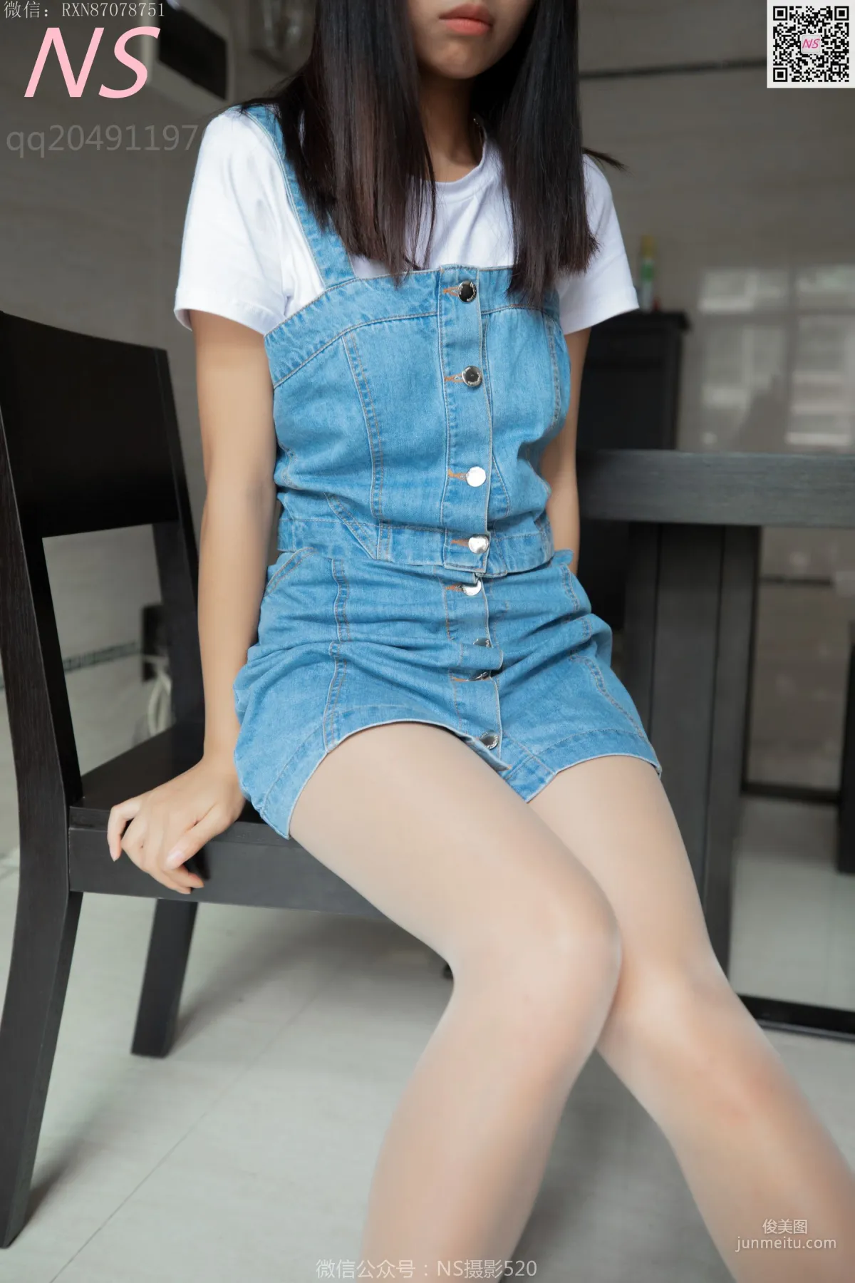 小西柚《嫩嫩的丝袜脚丫丫》 [纳丝摄影] 写真集7