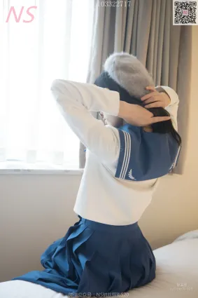 楚楚《楚楚動人的絲襪少女》 [納絲攝影] 寫真集