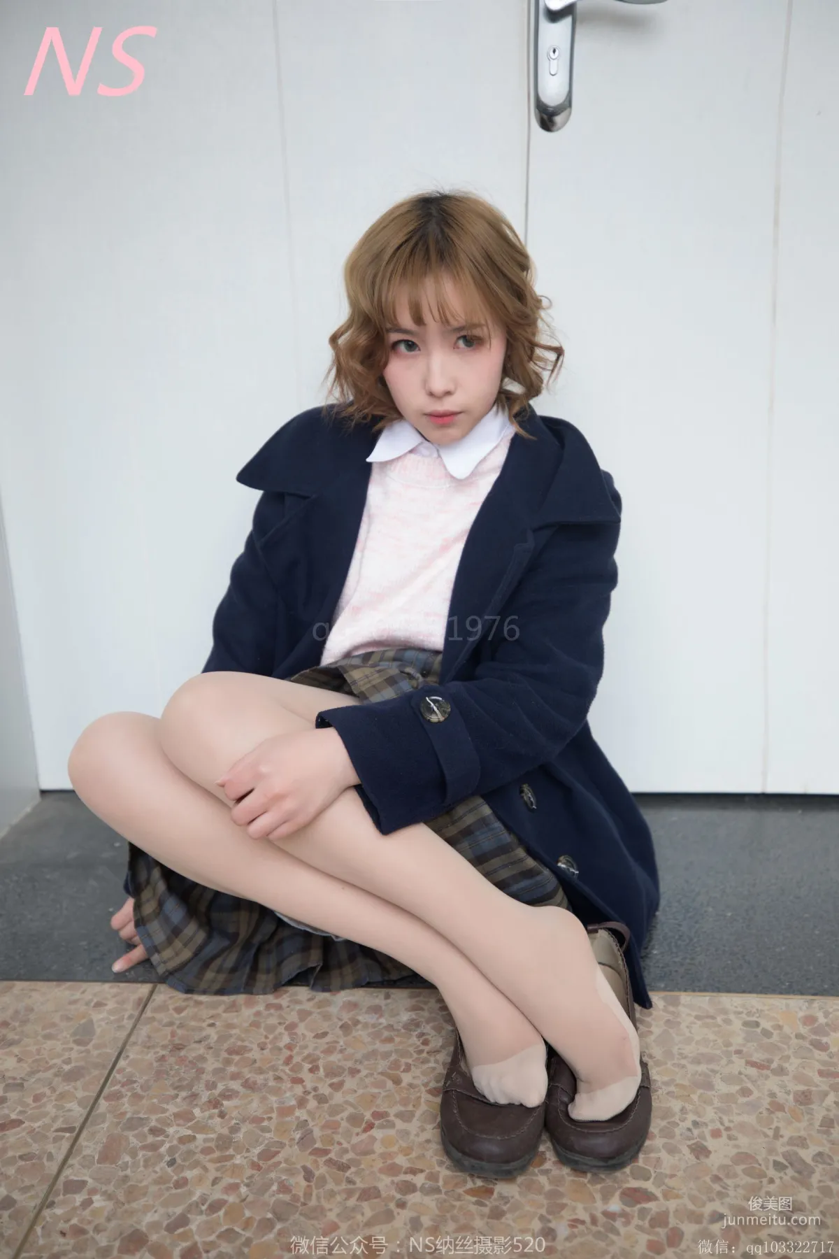 诗云《花纹丝袜萌萌系》 [纳丝摄影] 写真集33