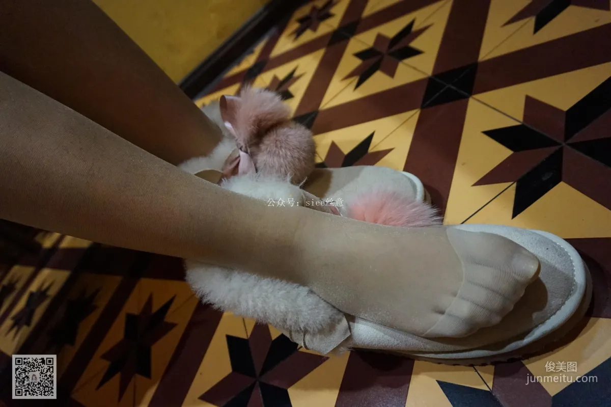 曦曦《肉絲與雪地鞋的情緣》 [絲意SIEE] No.020 寫真集 36
