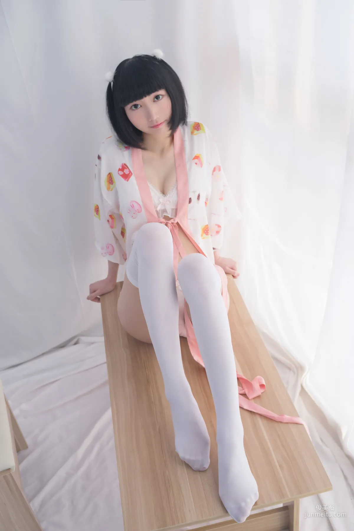 《妹妹头少女的白丝》 [轻兰映画] SPL.004 写真集3