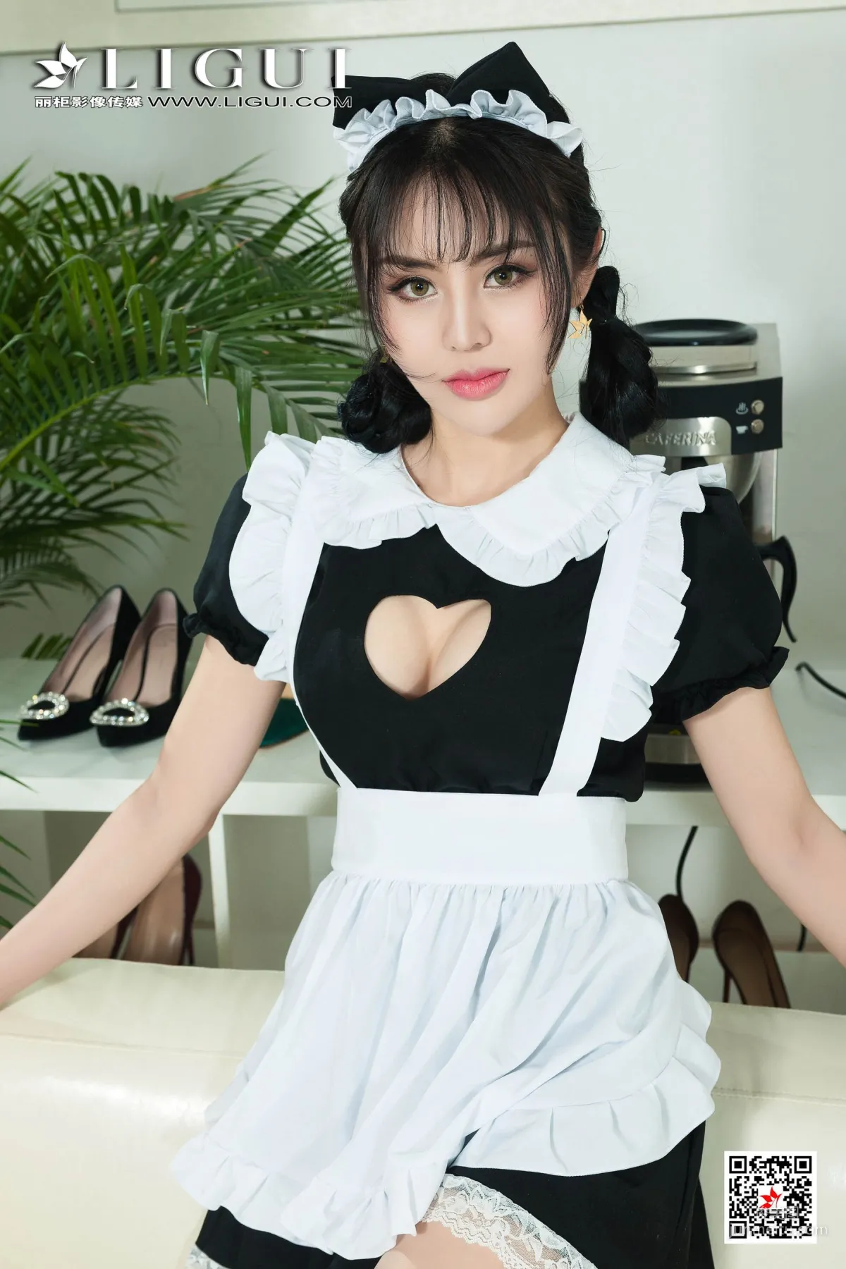 凉儿《灰丝女仆丝足》 [丽柜Ligui] 写真集3