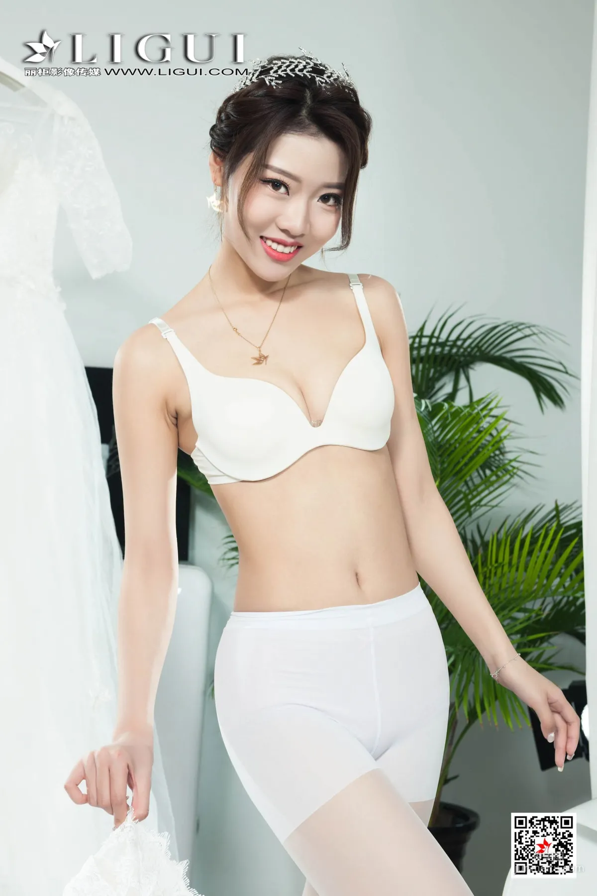 钟情《白丝婚纱新娘》 [丽柜Ligui] 写真集19