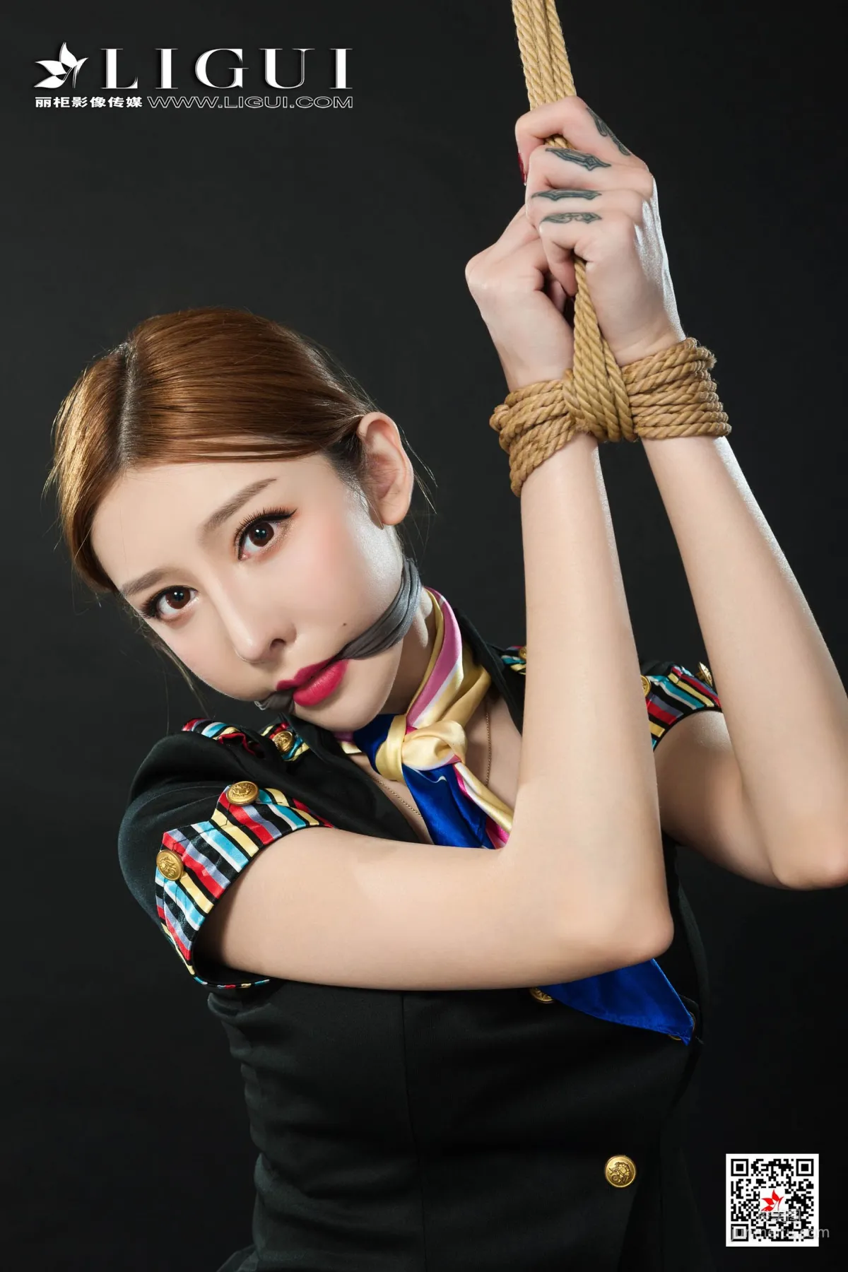 兔子《空姐捆綁繩藝》 [麗櫃美束Ligui] 寫真集 43