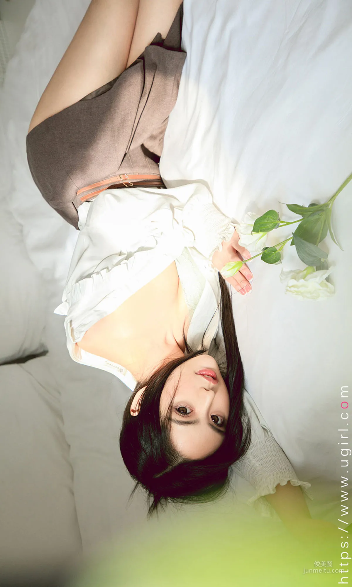 柳嫣嫣《红尘牵挂》 [尤果圈爱尤物] No.1641 写真集8