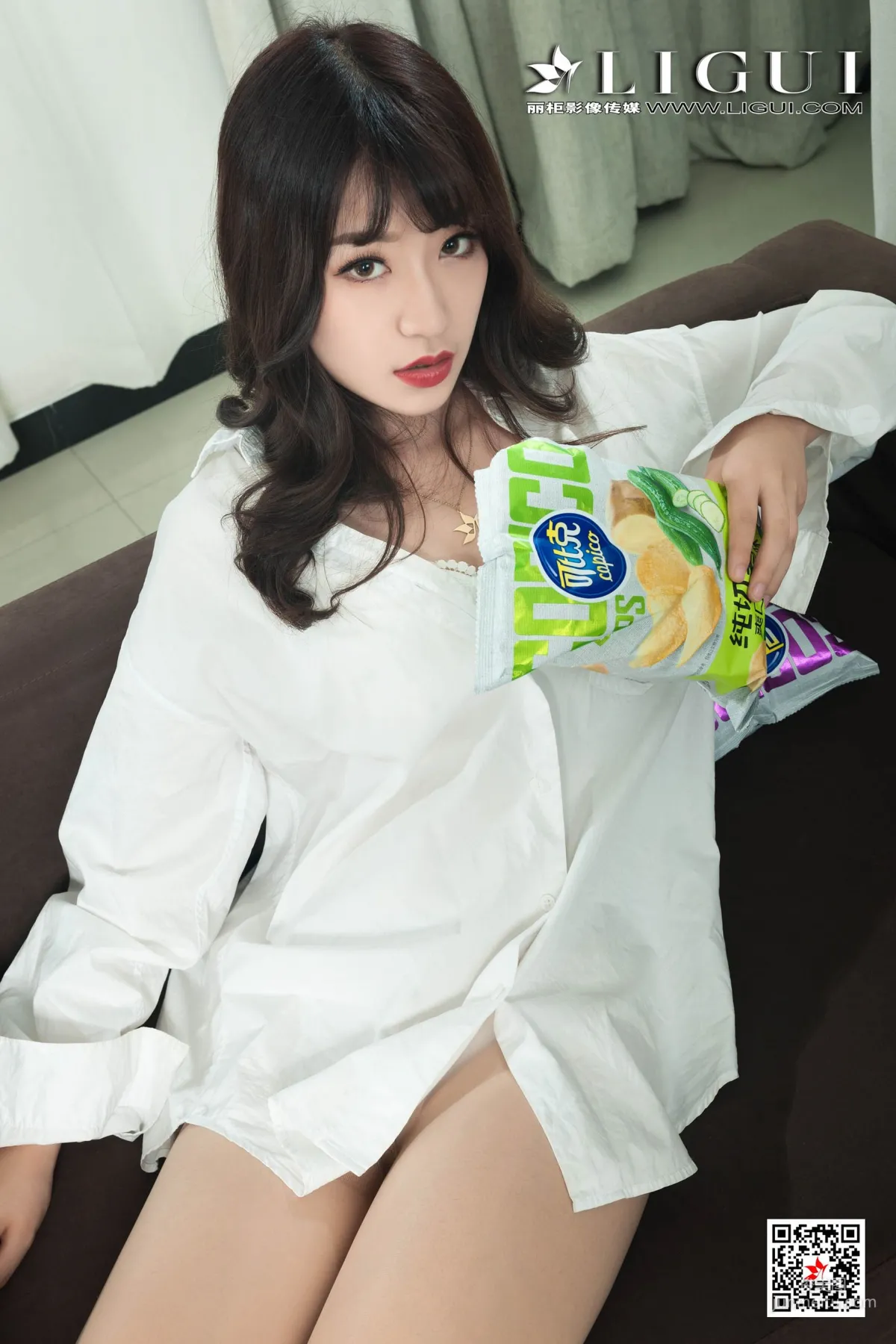 安娜《白衬衫肉丝女郎》 [丽柜Ligui] 写真集14