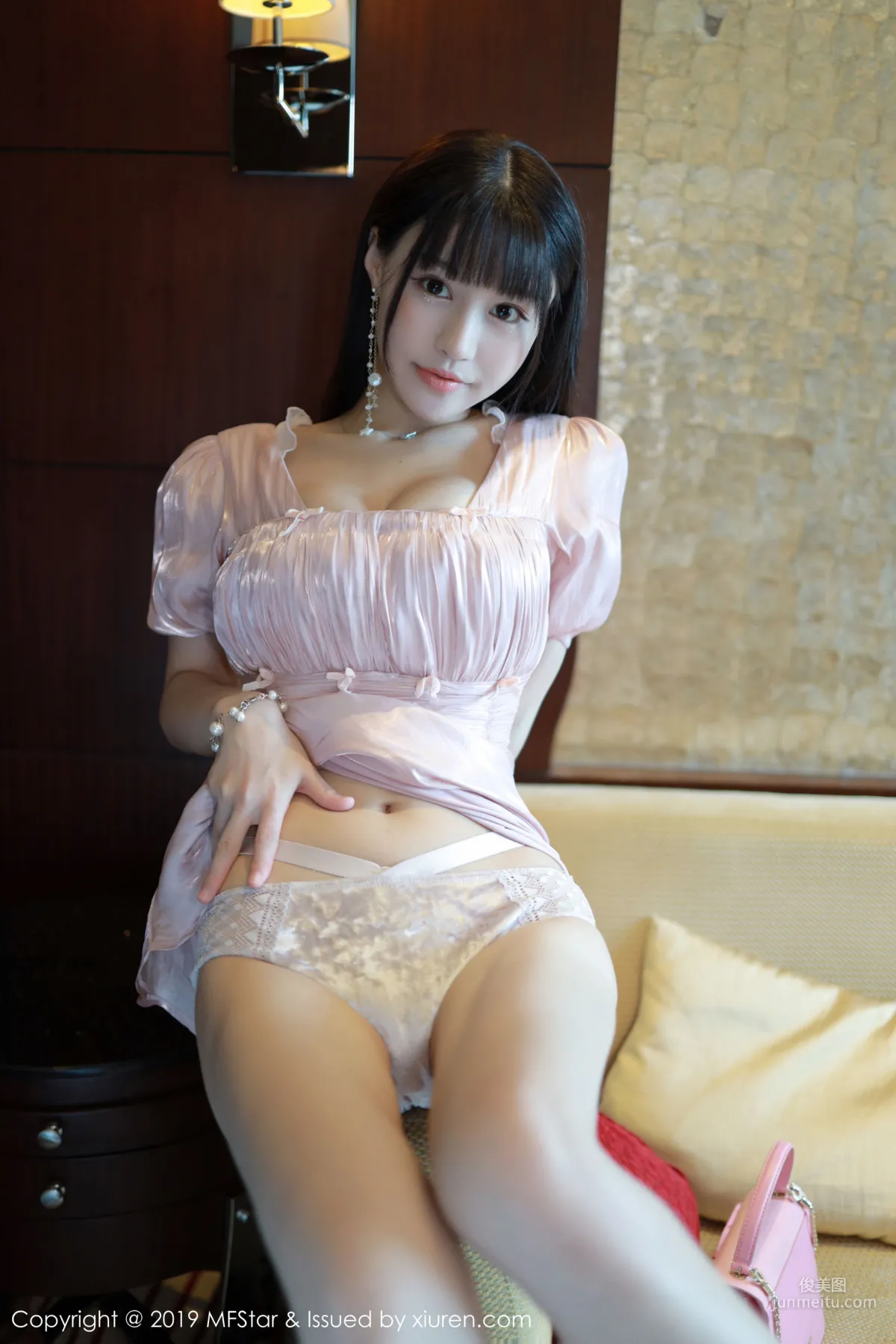 Flower朱可兒《從入門到室内的私房魅惑》 [模範學院MFStar] Vol.217 寫真集 27